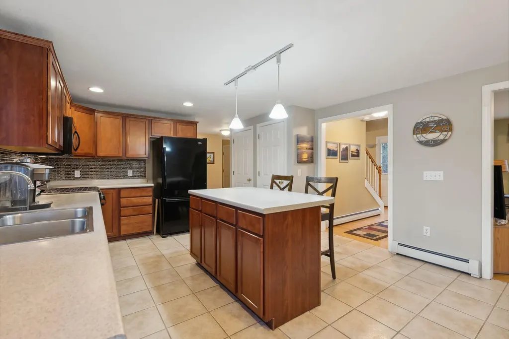 771 Walker Road Lyman ME 04002