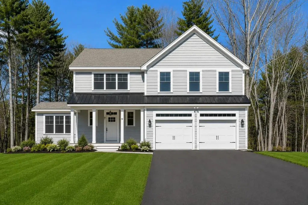 12 Washburn Farm Lane Kittery ME 03905