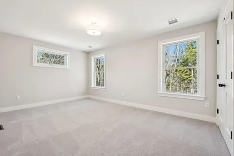 12 Washburn Farm Lane Kittery ME 03905