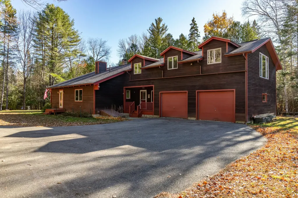 63 Fields Pond Road Holden ME 04429
