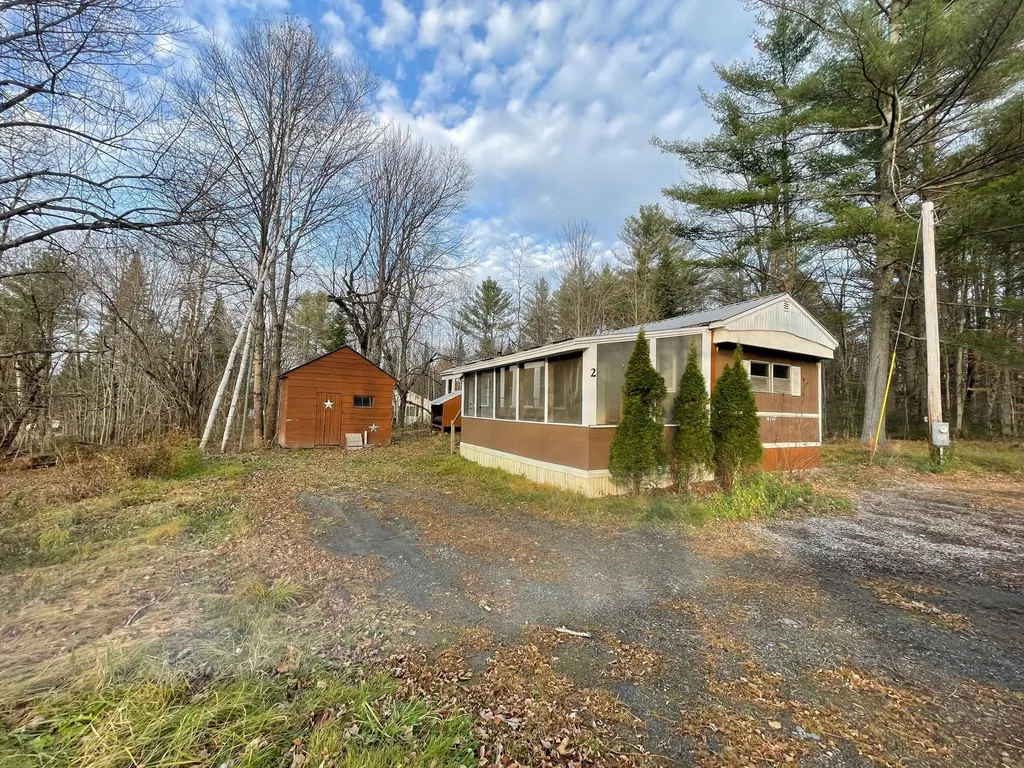 2 Martin Way Guilford ME 04443