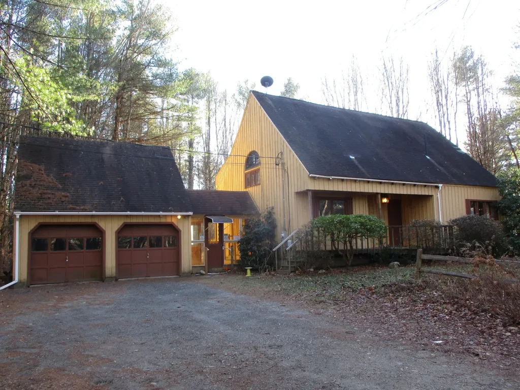 12 Tannery Brook Road Gorham ME 04038