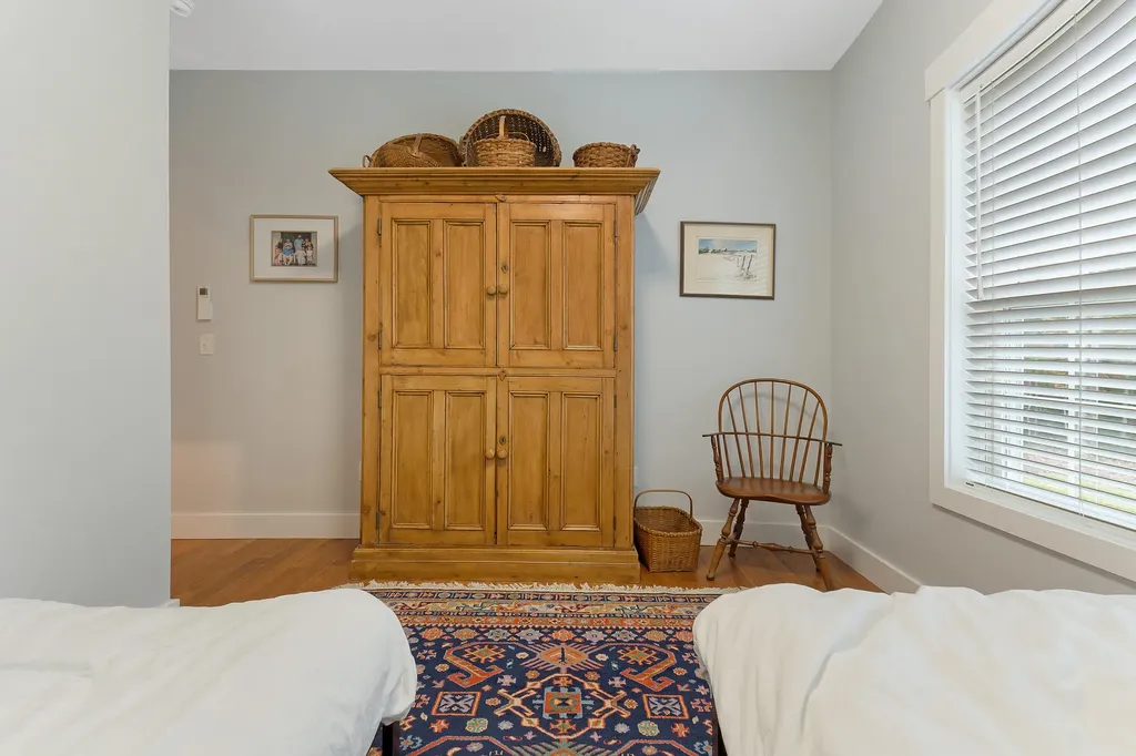 11 Beacon Drive Brunswick ME 04011