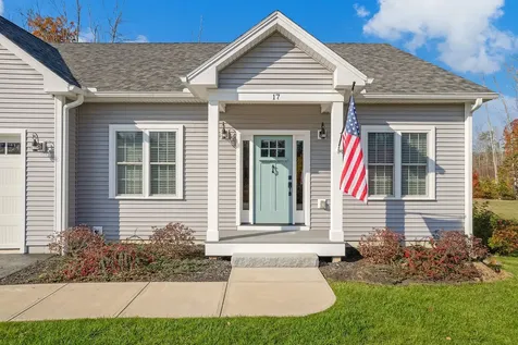 11 Beacon Drive Brunswick ME 04011