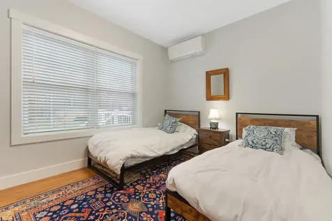 11 Beacon Drive Brunswick ME 04011