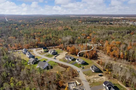 11 Beacon Drive Brunswick ME 04011