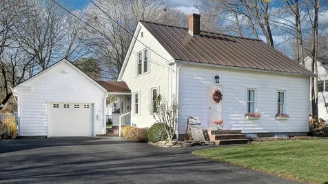 37 Robie Street Gorham ME 04038