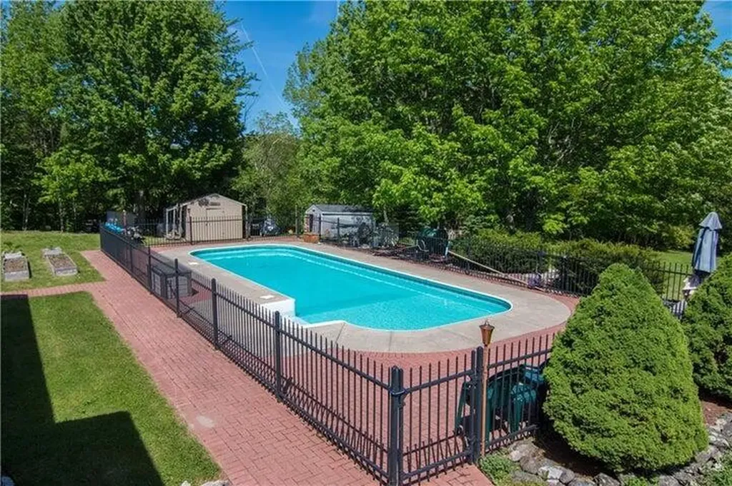 338 South Road Holden ME 04429
