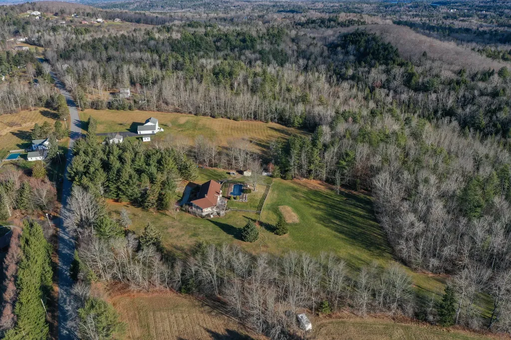 338 South Road Holden ME 04429