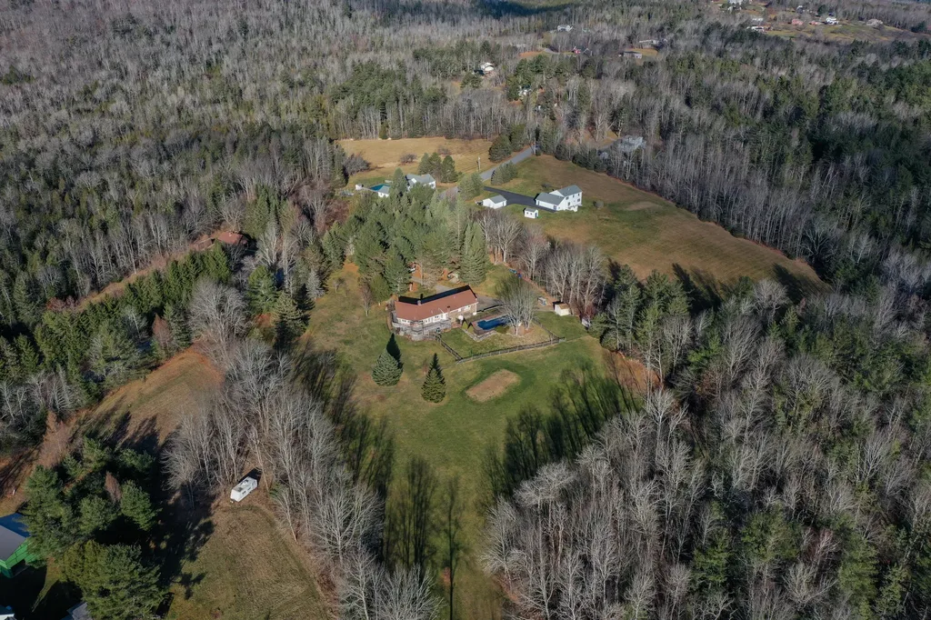 338 South Road Holden ME 04429