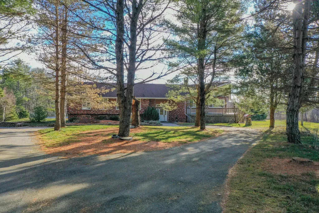 338 South Road Holden ME 04429