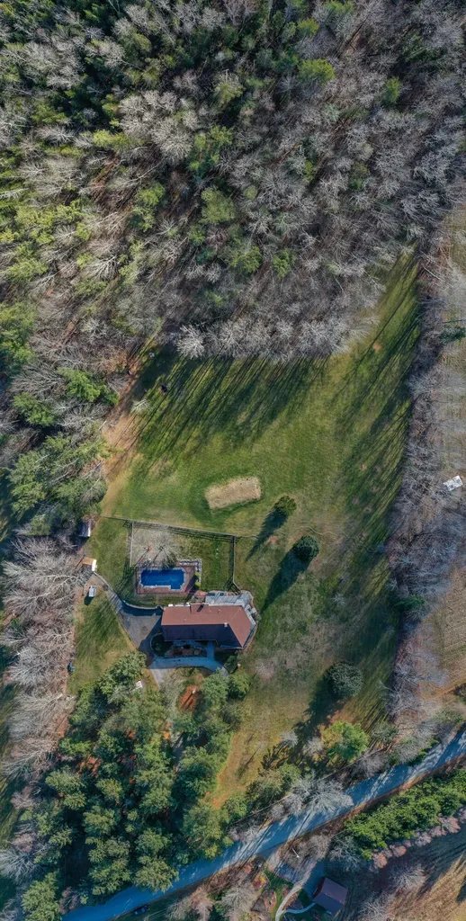 338 South Road Holden ME 04429