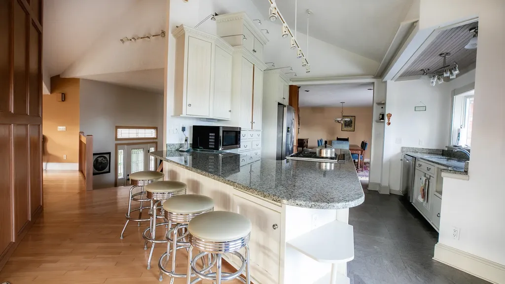 338 South Road Holden ME 04429