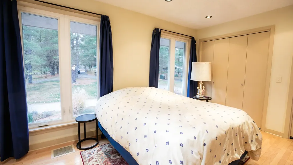 338 South Road Holden ME 04429