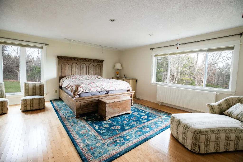 338 South Road Holden ME 04429