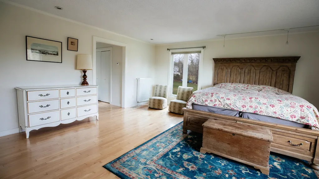 338 South Road Holden ME 04429