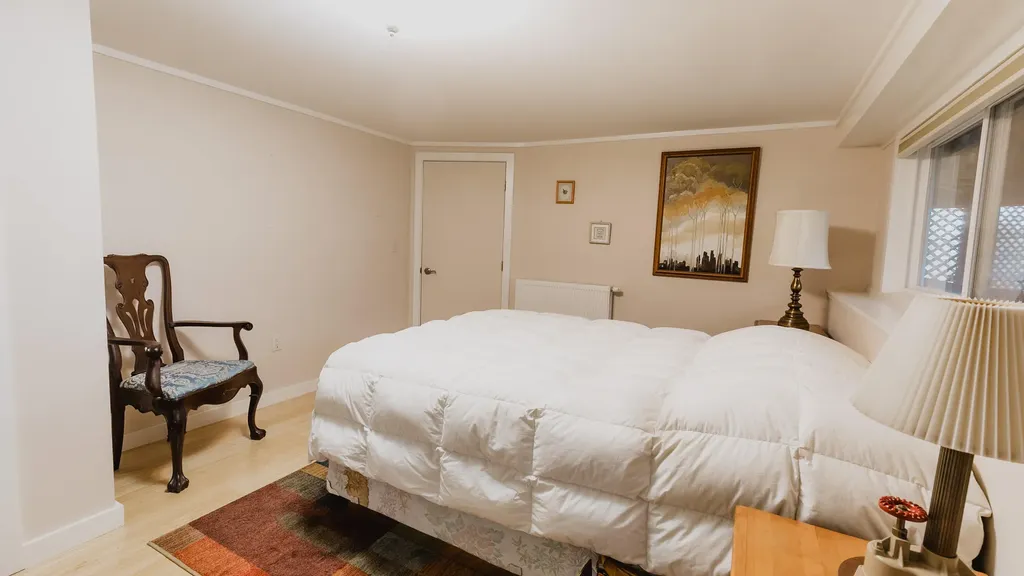 338 South Road Holden ME 04429