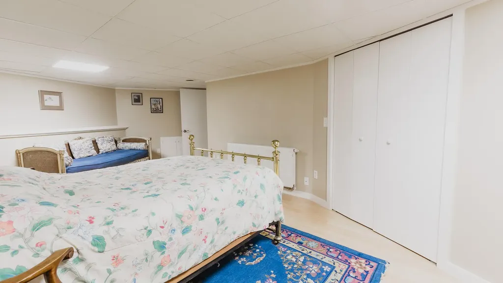338 South Road Holden ME 04429