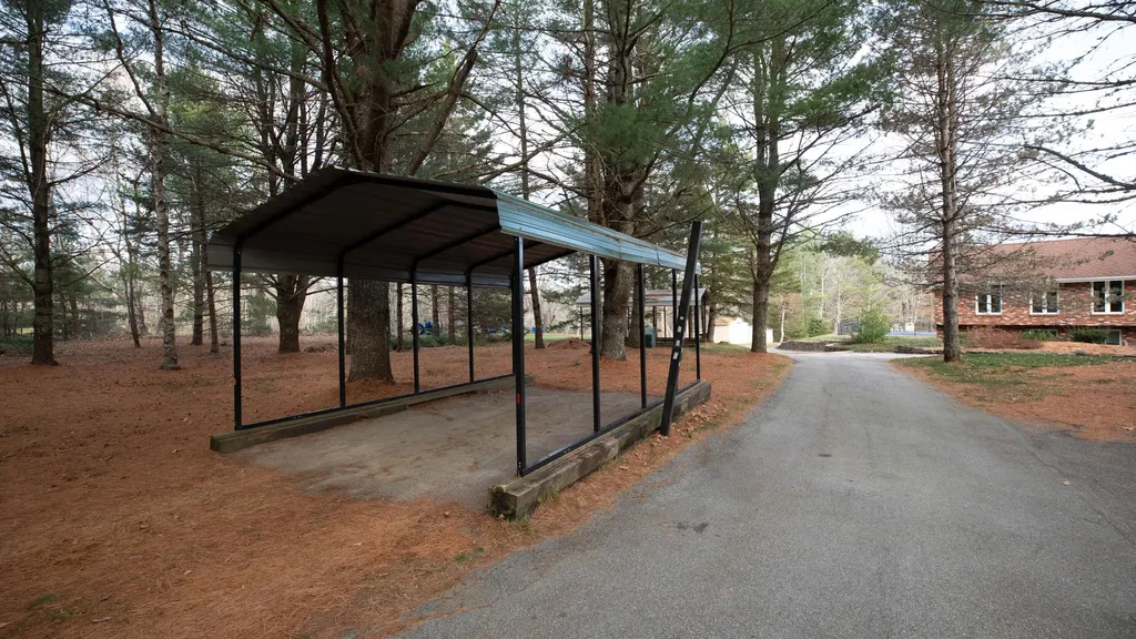338 South Road Holden ME 04429