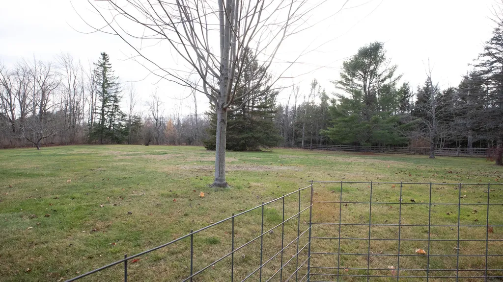 338 South Road Holden ME 04429