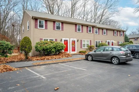 11 Jamestown Court South Portland ME 04106