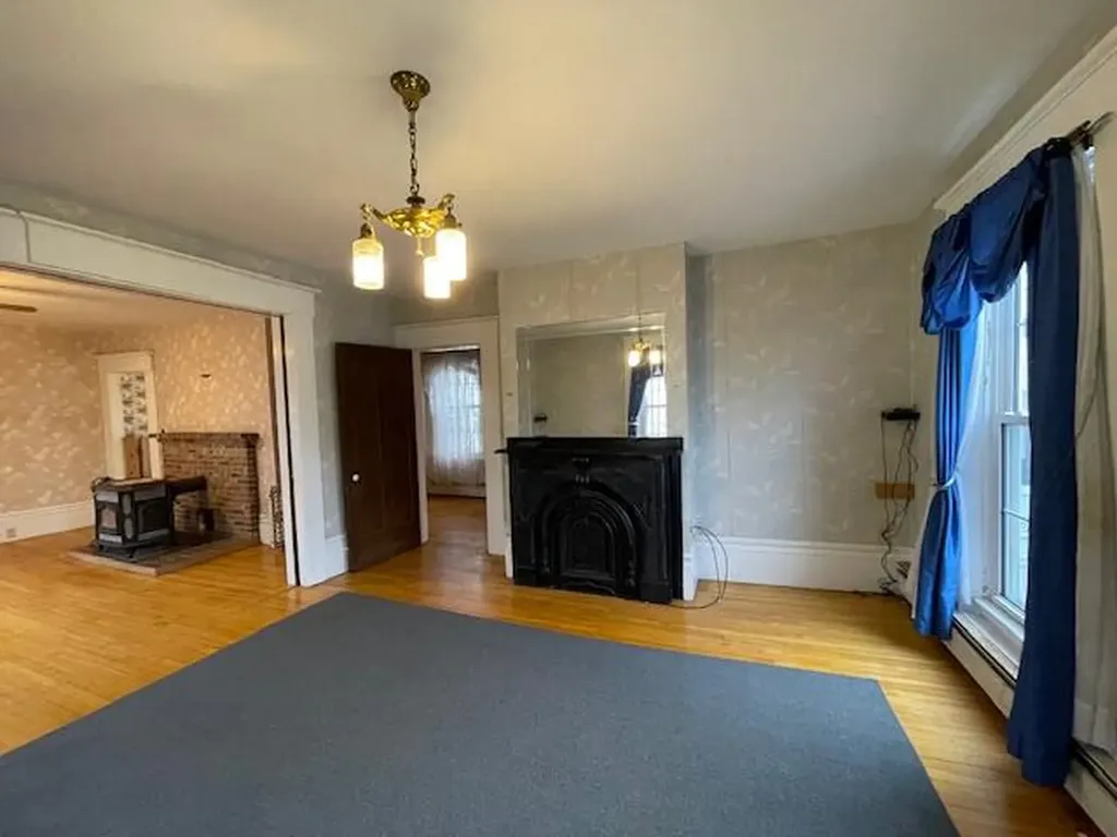 52 Washington Street Eastport ME 04631