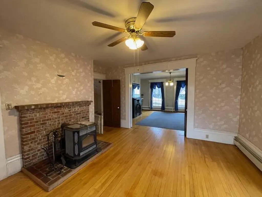 52 Washington Street Eastport ME 04631