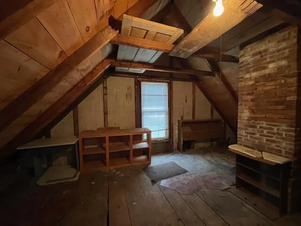 52 Washington Street Eastport ME 04631
