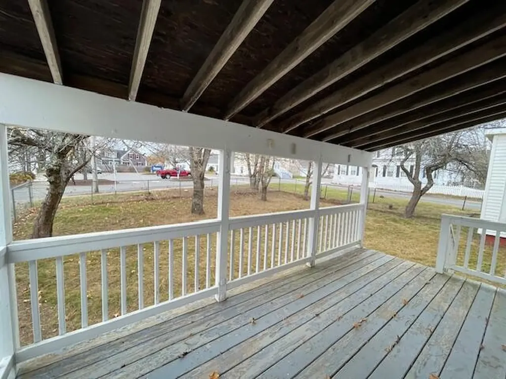 52 Washington Street Eastport ME 04631