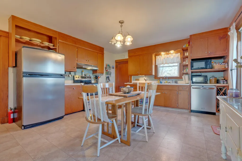 10 Herring Avenue Biddeford ME 04005