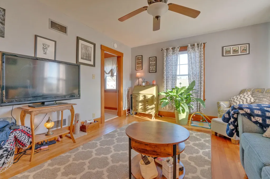 10 Herring Avenue Biddeford ME 04005