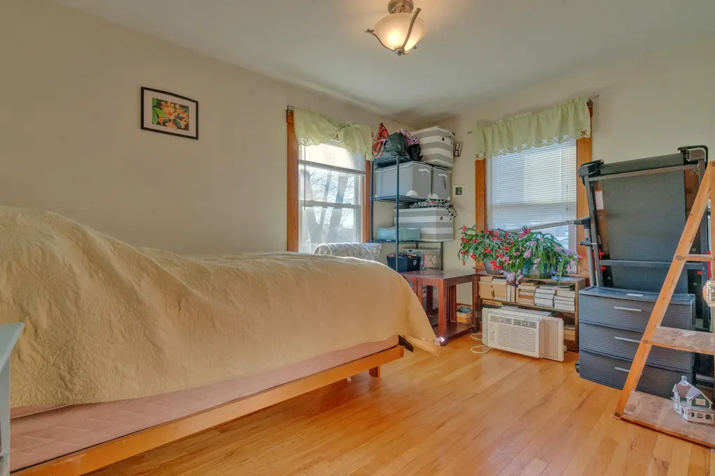 10 Herring Avenue Biddeford ME 04005