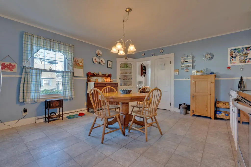 10 Herring Avenue Biddeford ME 04005