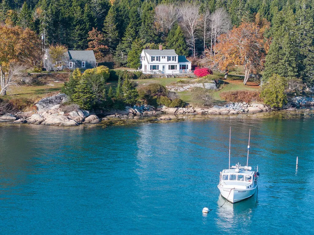 88 Whitman Road Stonington ME 04681