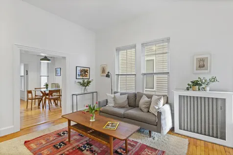 15 Lewis Street Portland ME 04102