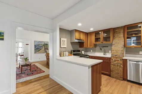 15 Lewis Street Portland ME 04102