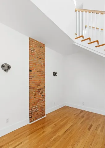15 Lewis Street Portland ME 04102