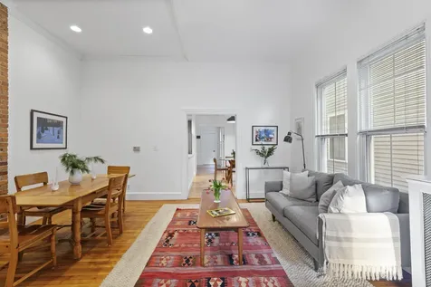 15 Lewis Street Portland ME 04102