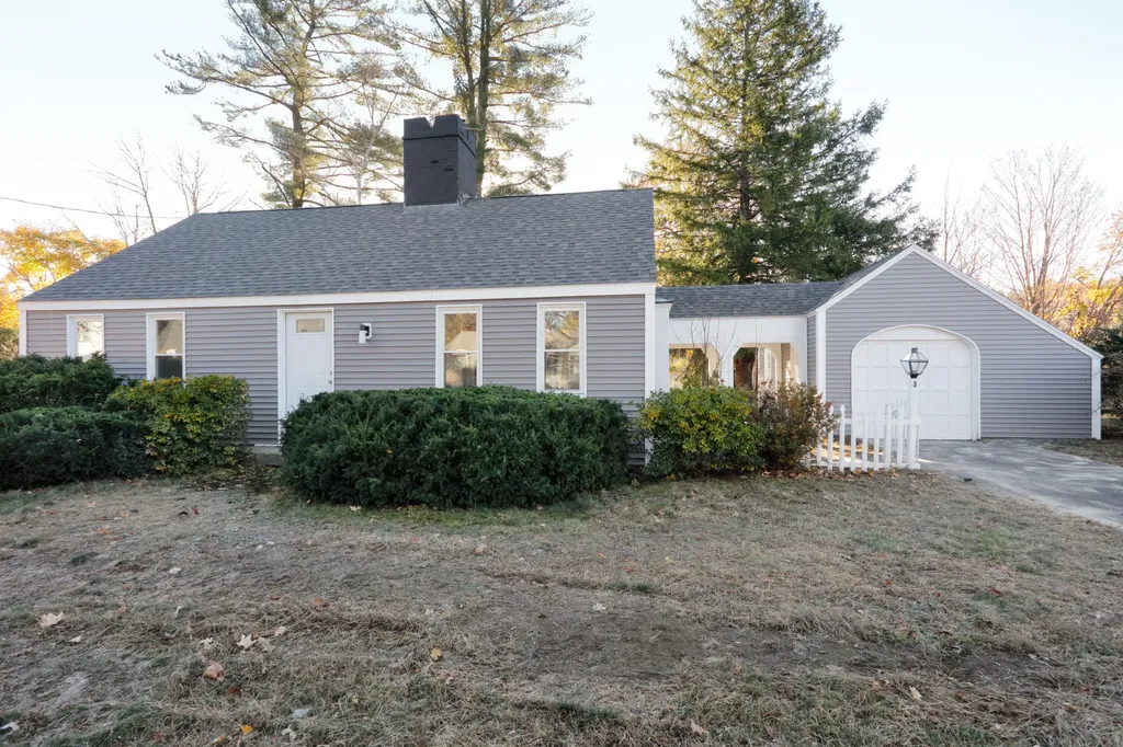 3 Lucerne Street Sanford ME 04083