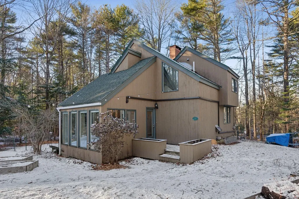 25 Merrill Road Freeport ME 04032