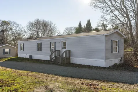 127,129,81 131, 132 State Route 32 Bristol ME 04554