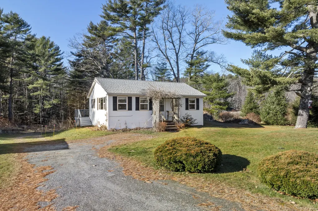 1181 Bristol Road Bristol ME 04539