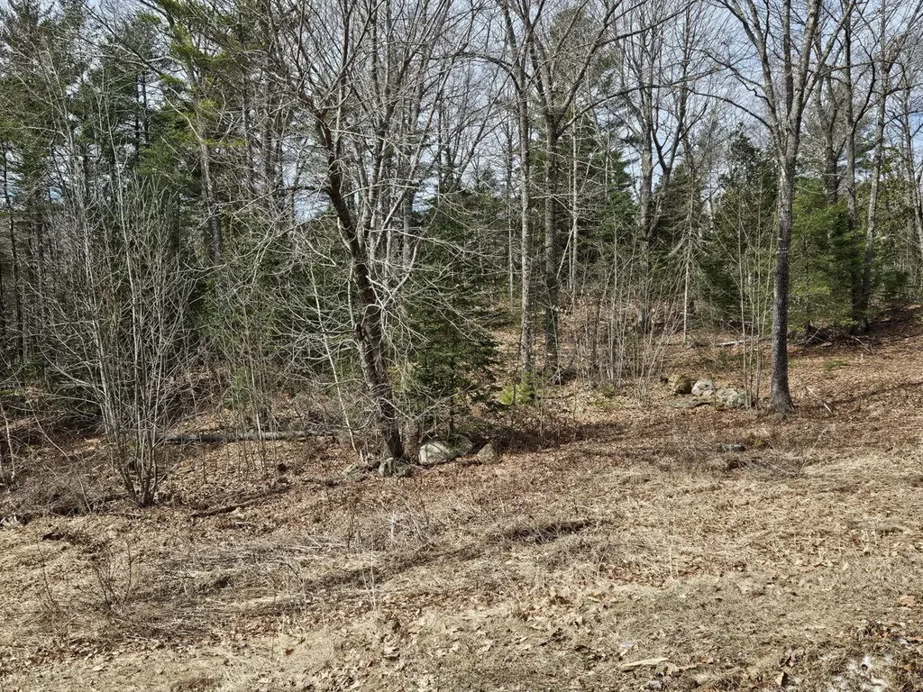 18 Brann Road Vassalboro ME 04989