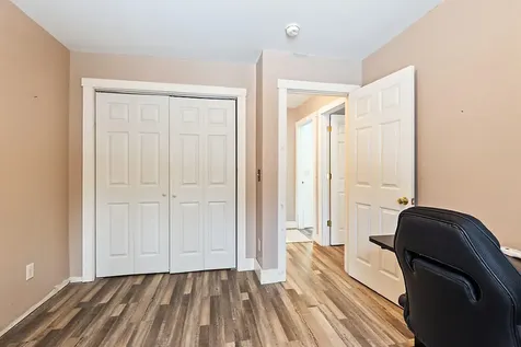 4 Youngs Drive Leeds ME 04263