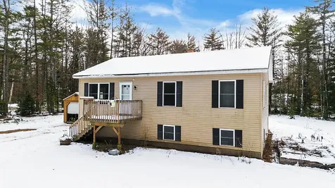4 Youngs Drive Leeds ME 04263