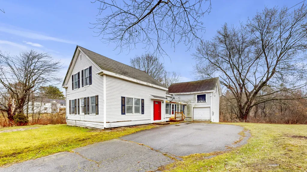 188 Pleasant Street Richmond ME 04357