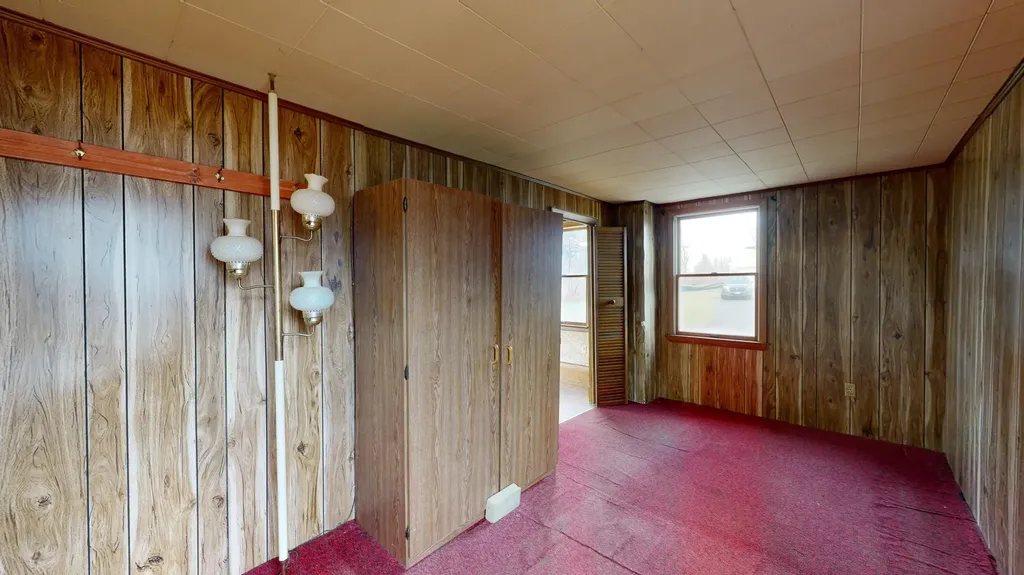 188 Pleasant Street Richmond ME 04357