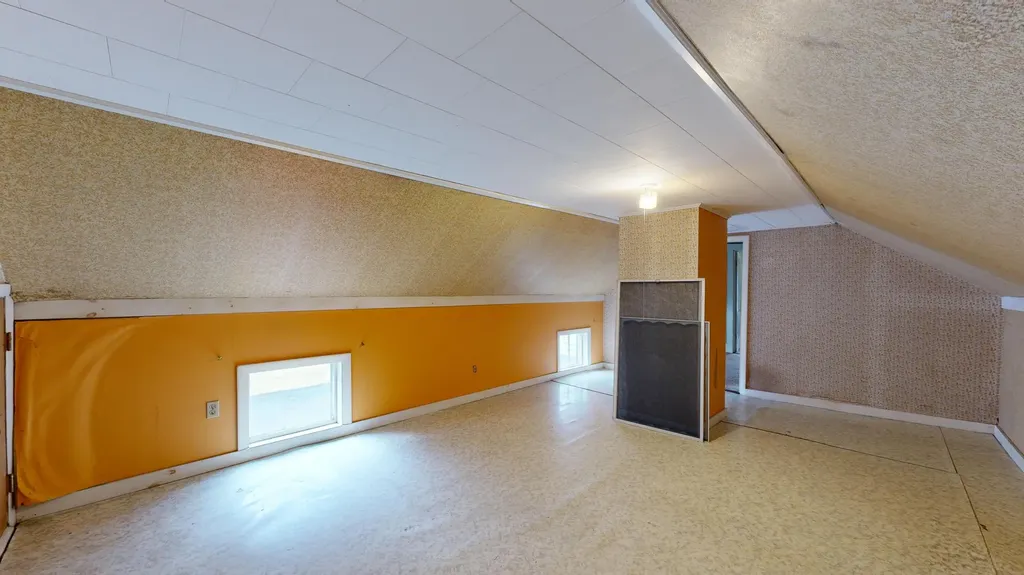 188 Pleasant Street Richmond ME 04357