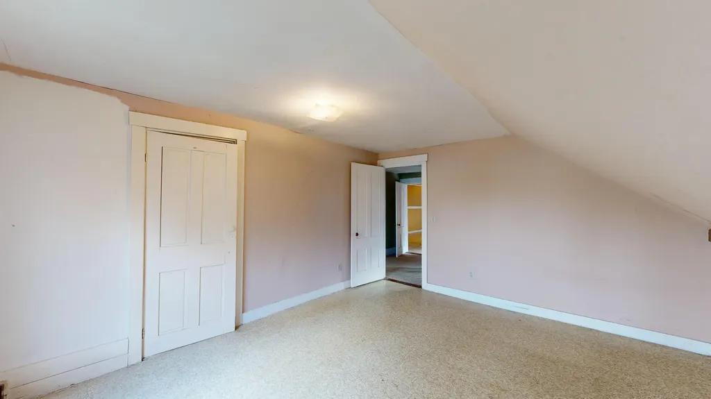 188 Pleasant Street Richmond ME 04357