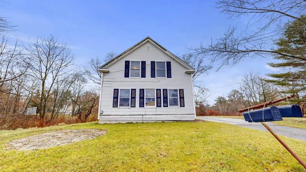 188 Pleasant Street Richmond ME 04357